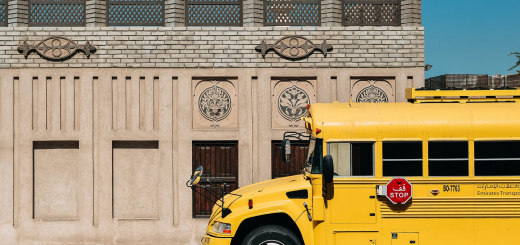 У США звільнили водія шкільного автобуса через те, що учениця проспала зупинку