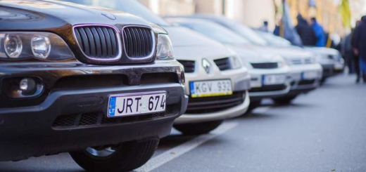 В Україні підходить до кінця пільговий період розмитнення автомобілів на єврономерах